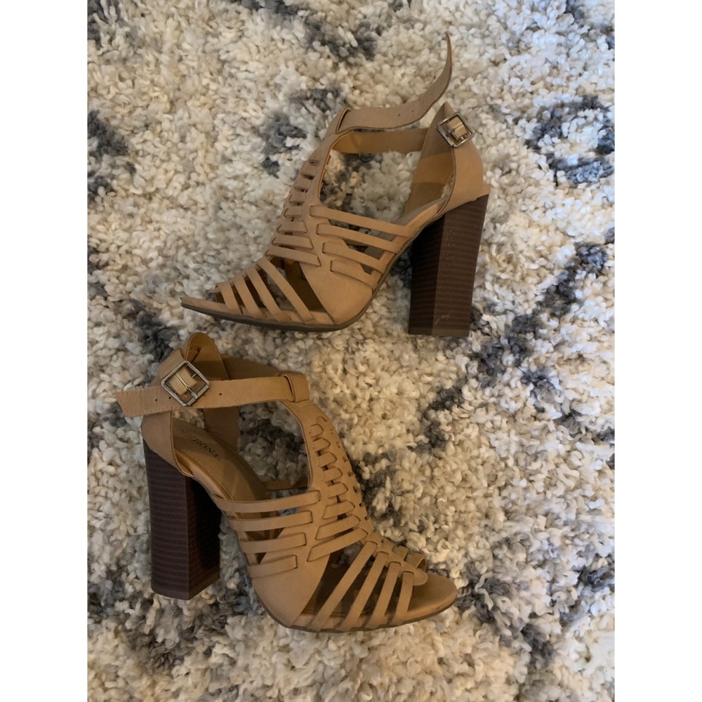 Neutral Heel Shoes barely worn
